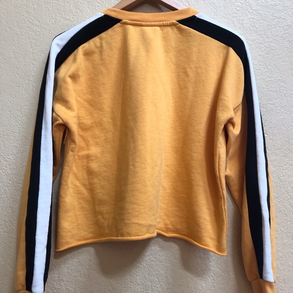 Tilly's (Destined) Cropped Crewneck Sweater - Picture 2 of 3